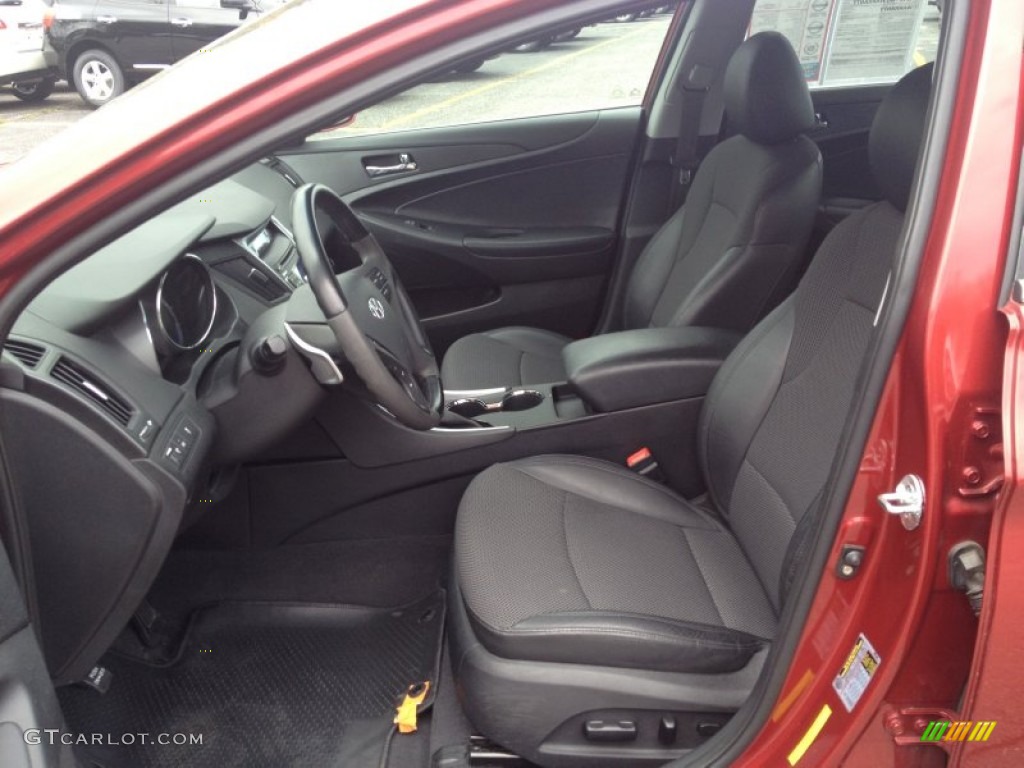 2011 Sonata SE - Venetian Red / Black photo #10