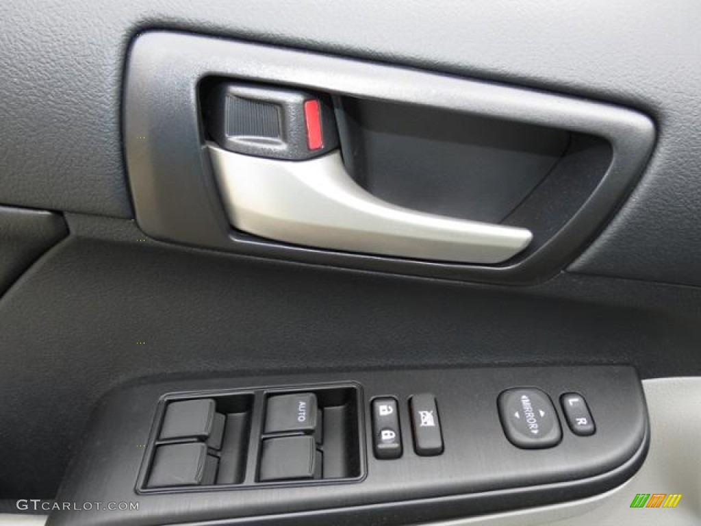 2013 Camry LE - Cosmic Gray Metallic / Ash photo #10