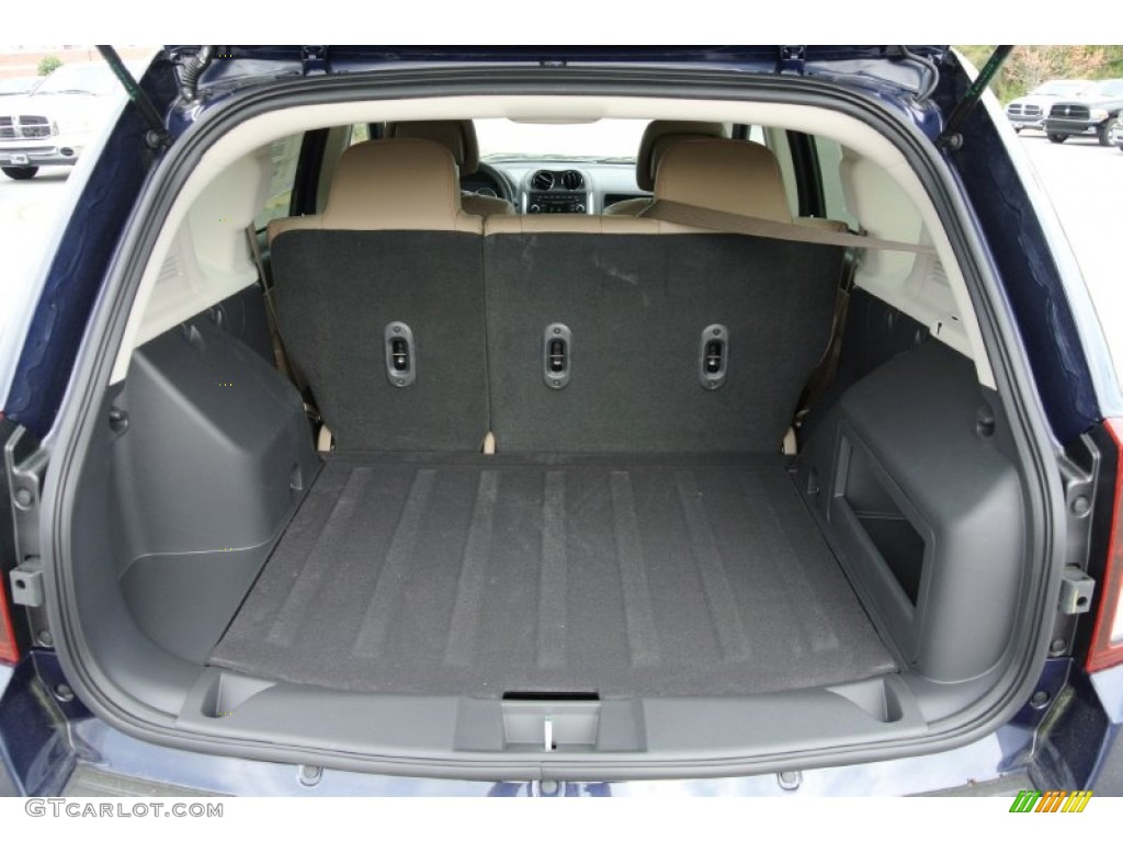 2014 Jeep Compass Latitude Trunk Photo #79891674