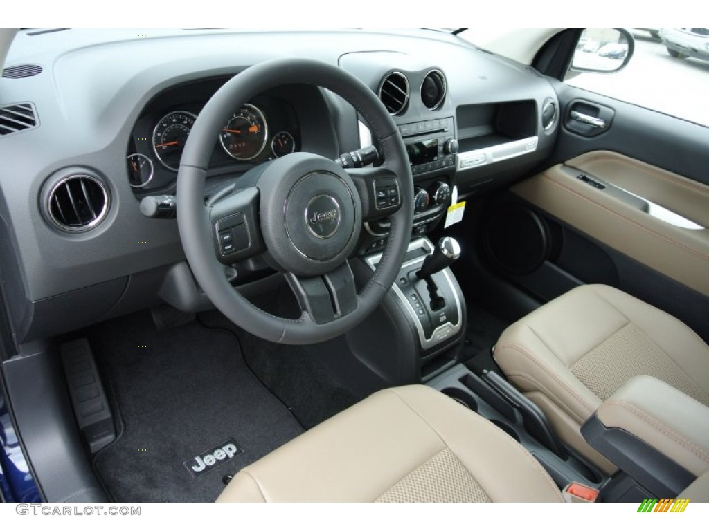 Dark Slate Gray/Light Pebble Interior 2014 Jeep Compass Latitude Photo #79891787