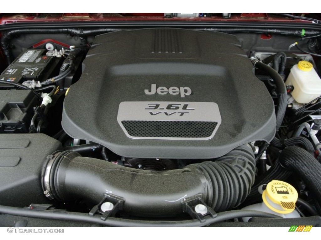 2013 Jeep Wrangler Unlimited Sport S 4x4 3.6 Liter DOHC 24-Valve VVT Pentastar V6 Engine Photo #79892712