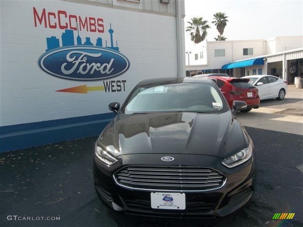 Tuxedo Black Metallic Ford Fusion