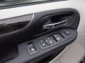 2013 Brilliant Black Crystal Pearl Chrysler Town & Country Touring - L  photo #16