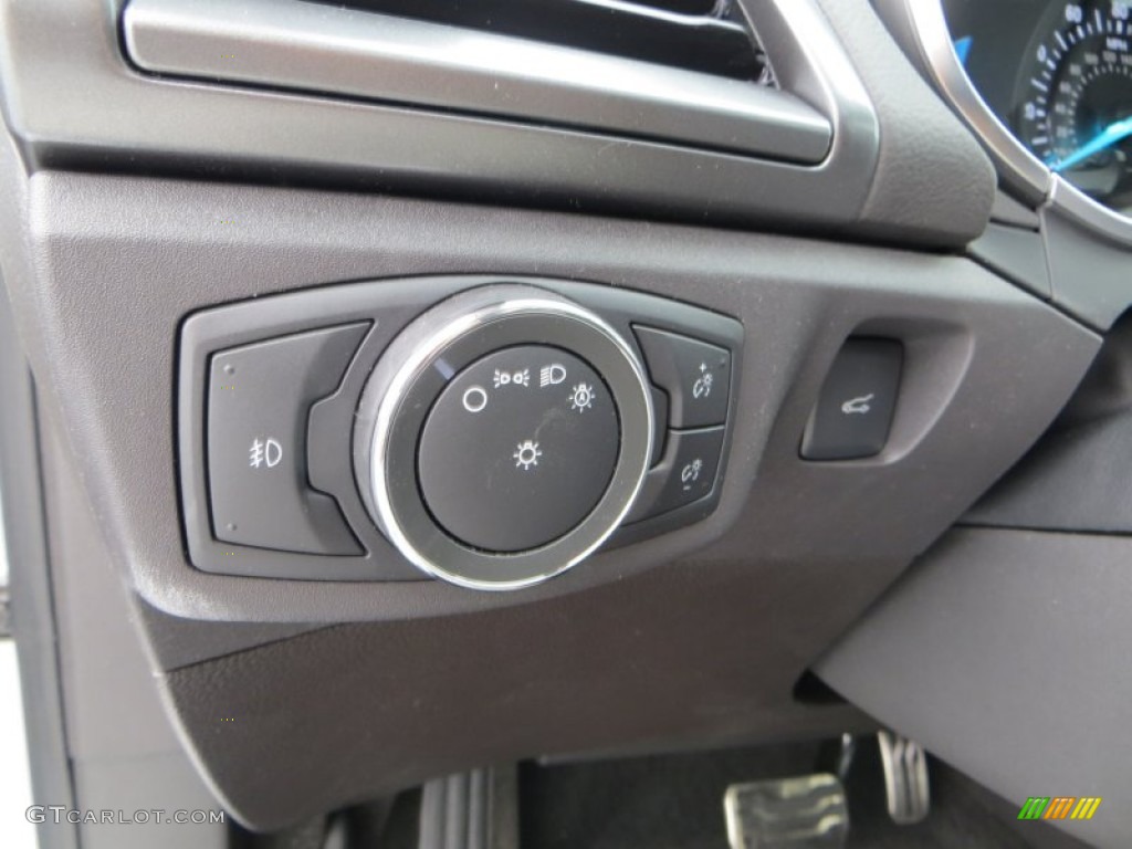 2013 Ford Fusion Titanium Controls Photo #79898631