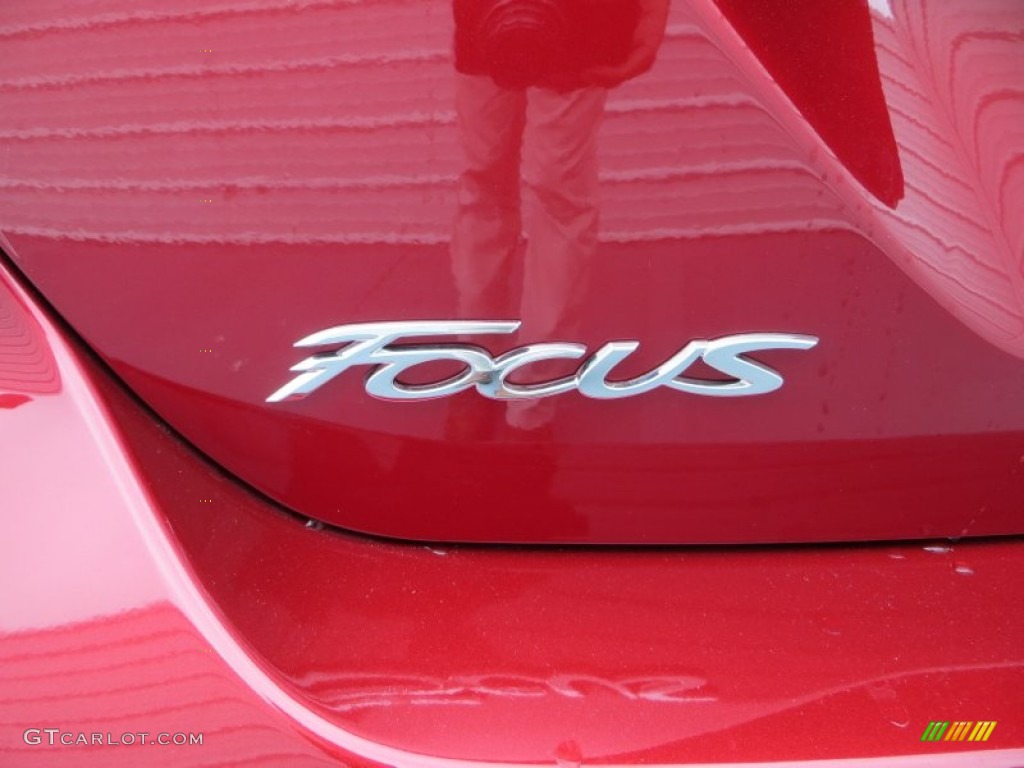 2013 Ford Focus SE Hatchback Marks and Logos Photo #79898938
