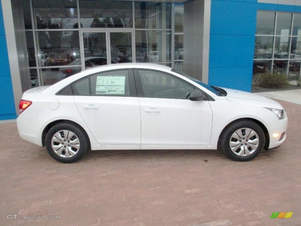 2013 Cruze LS - Summit White / Jet Black/Medium Titanium photo #3