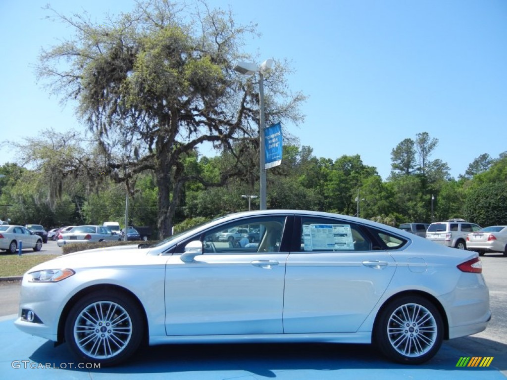 2013 Fusion SE 1.6 EcoBoost - Ingot Silver Metallic / Dune photo #2