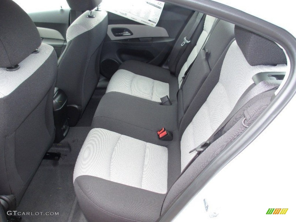2013 Cruze LS - Summit White / Jet Black/Medium Titanium photo #19