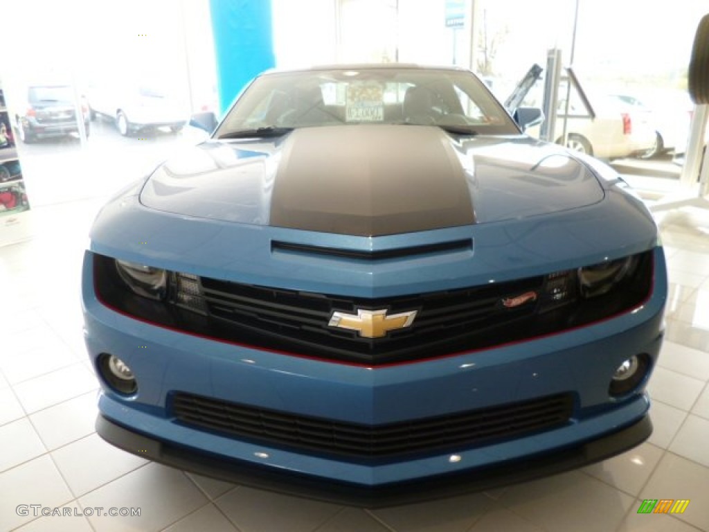 Kinetic Blue Metallic 2013 Chevrolet Camaro SS Hot Wheels Special Edition Coupe Exterior Photo #79899945