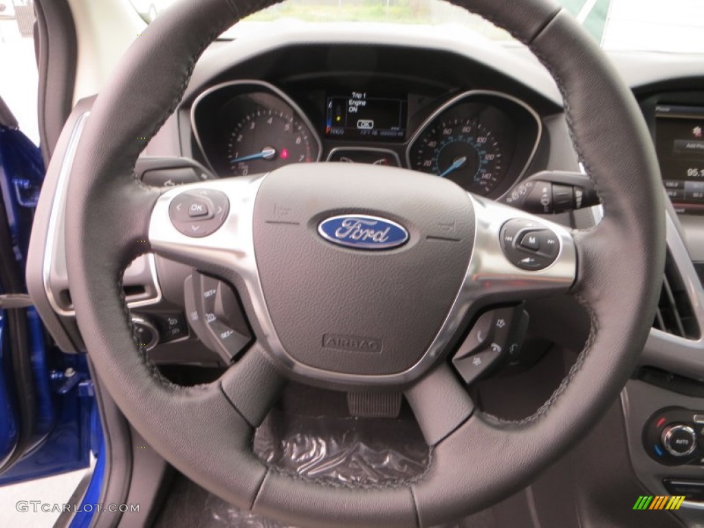 2013 Ford Focus Titanium Hatchback Charcoal Black Steering Wheel Photo #79899997