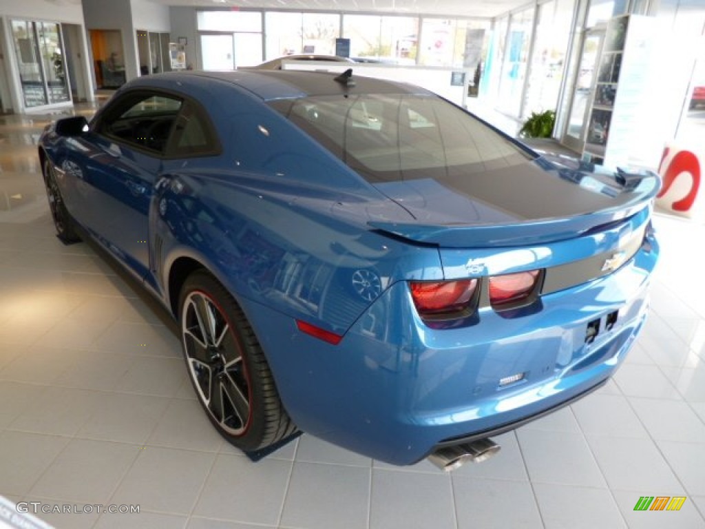 Kinetic Blue Metallic 2013 Chevrolet Camaro SS Hot Wheels Special Edition Coupe Exterior Photo #79900003