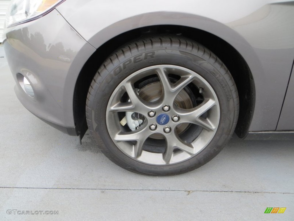 2013 Ford Focus SE Sedan Wheel Photo #79900278