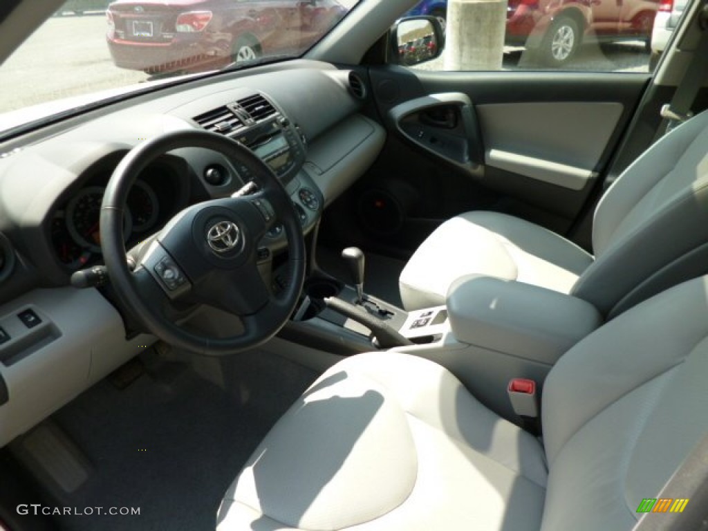 2011 RAV4 V6 Limited 4WD - Classic Silver Metallic / Ash photo #16