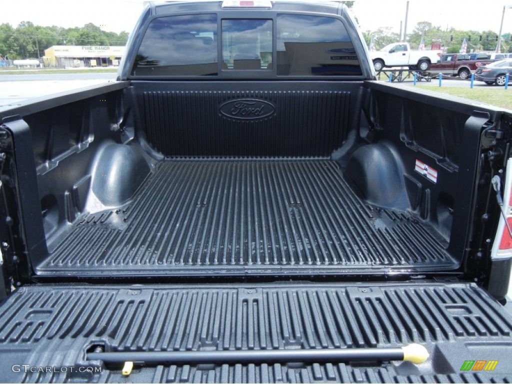 2013 Ford F150 Platinum SuperCrew 4x4 Trunk Photo #79902618