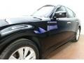 Black Obsidian - M 37 Sedan Photo No. 10