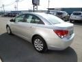 Silver Ice Metallic - Cruze LS Photo No. 9