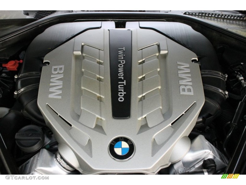 2011 BMW 5 Series 550i Sedan 4.4 Liter TwinPower Turbocharged DFI DOHC 32-Valve VVT V8 Engine Photo #79906706
