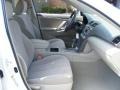 Super White - Camry LE Photo No. 13