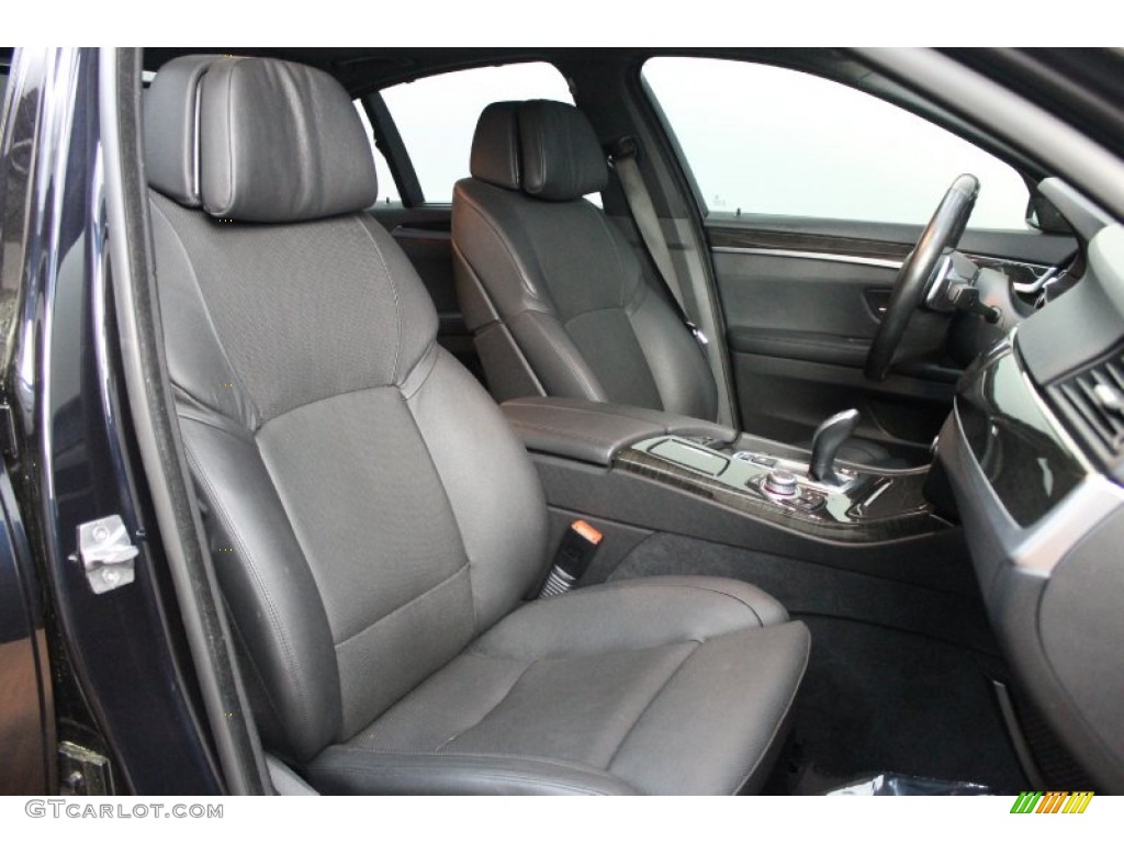 Black Interior 2011 BMW 5 Series 550i Sedan Photo #79906866