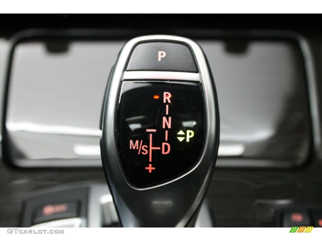 2011 BMW 5 Series 550i Sedan 8 Speed Sport Automatic Transmission Photo #79907082