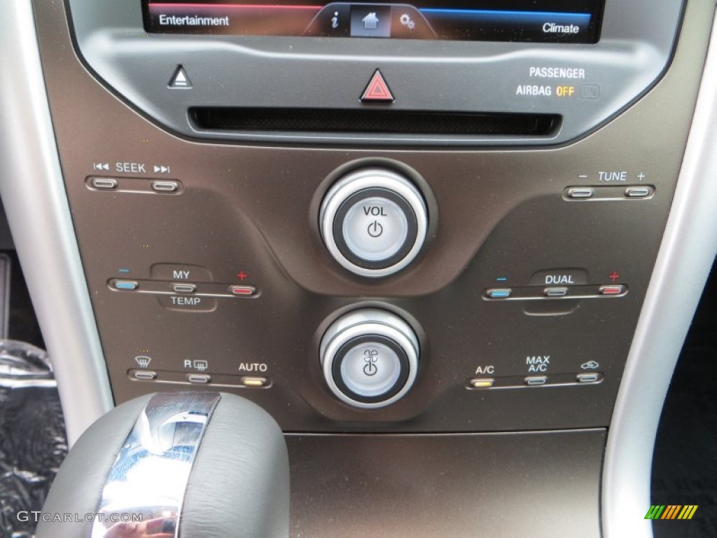 2013 Ford Edge SEL Controls Photos