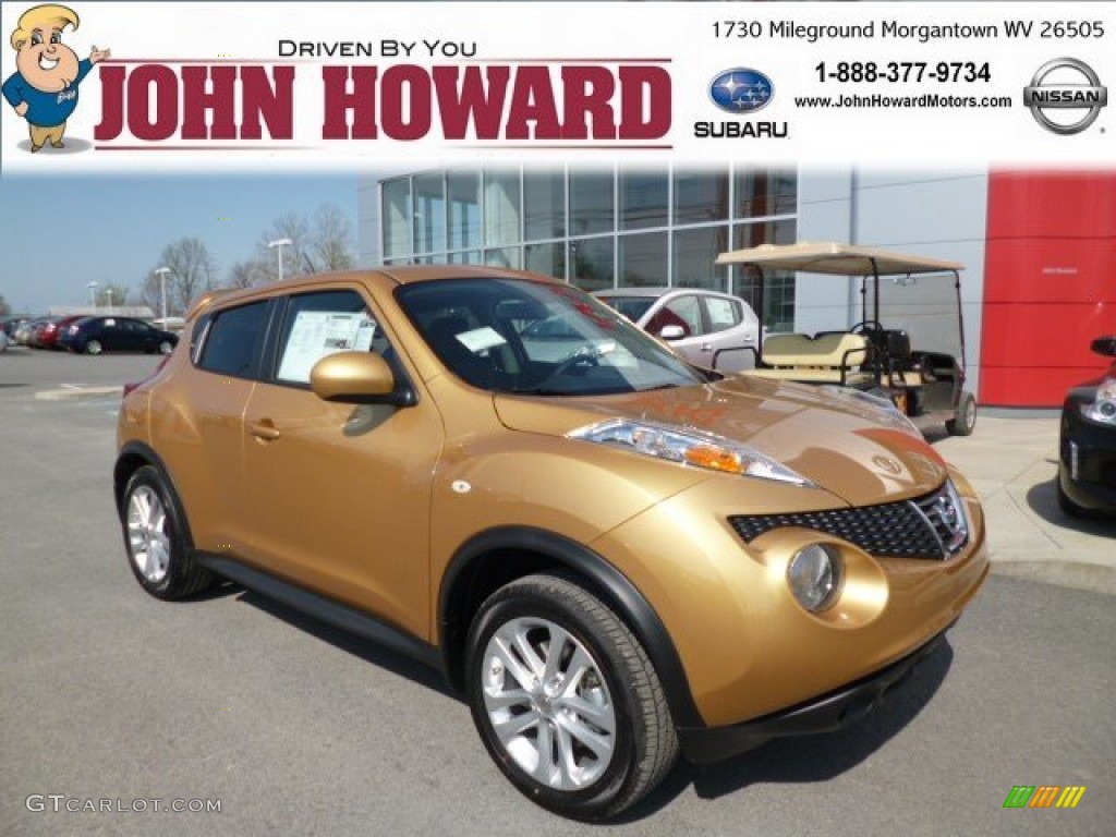 2013 Juke SV AWD - Atomic Gold / Black/Silver Trim photo #1