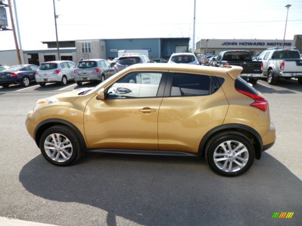 Atomic Gold 2013 Nissan Juke SV AWD Exterior Photo #79908879