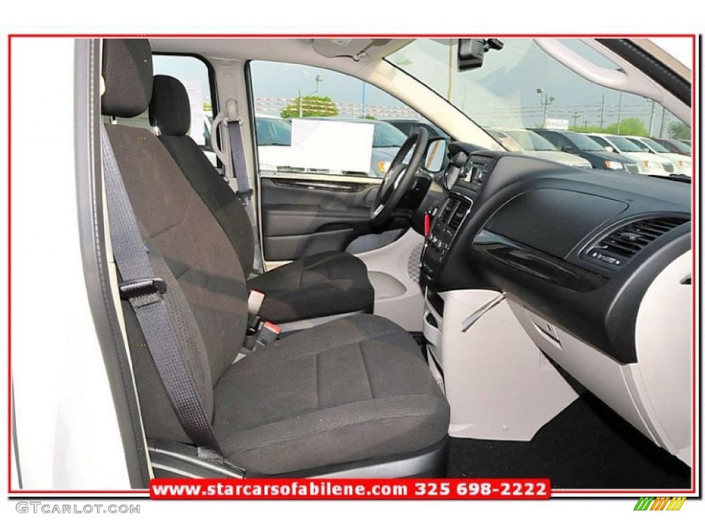 2013 Grand Caravan American Value Package - Stone White / Black/Light Graystone photo #27