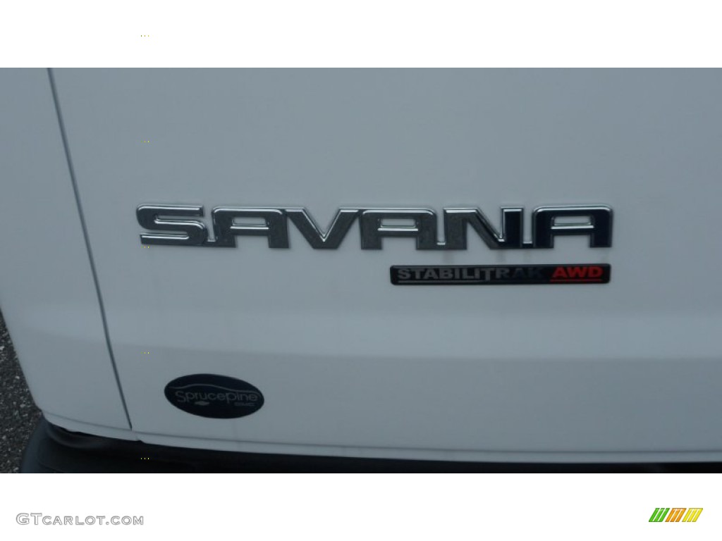 2013 Savana Van 1500 AWD Cargo - Summit White / Medium Pewter photo #8