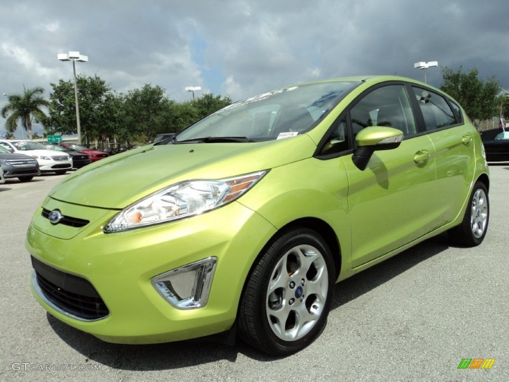2011 Fiesta SES Hatchback - Lime Squeeze Metallic / Charcoal Black/Blue Cloth photo #13