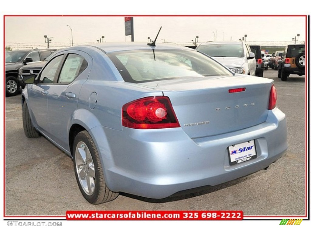 2013 Avenger SE - Crystal Blue Pearl / Black/Light Frost Beige photo #3