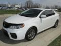 2010 Clear White Kia Forte Koup EX  photo #7