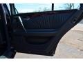 Black - E 320 Sedan Photo No. 21