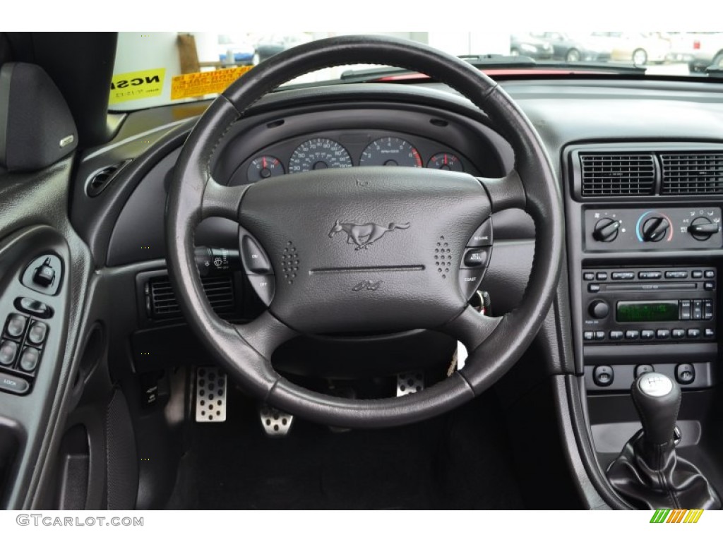 2004 Ford Mustang GT Convertible Steering Wheel Photos