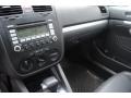 Black Uni - Jetta SE Sedan Photo No. 15