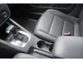 Black Uni - Jetta SE Sedan Photo No. 16