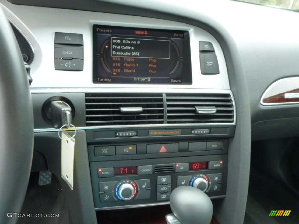2011 Audi A6 3.0T quattro Sedan Controls Photos