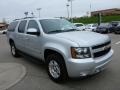 Silver Ice Metallic - Suburban LT 4x4 Photo No. 7