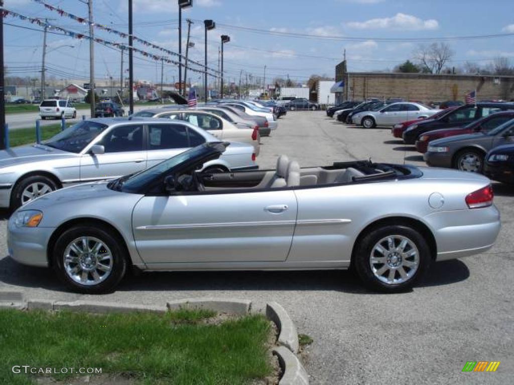 2004 Sebring Limited Convertible - Bright Silver Metallic / Taupe photo #8
