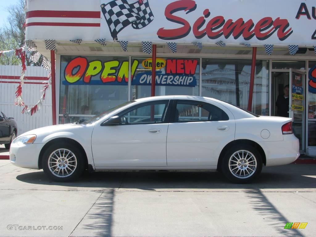 2005 Sebring Sedan - Stone White / Dark Slate Gray photo #1