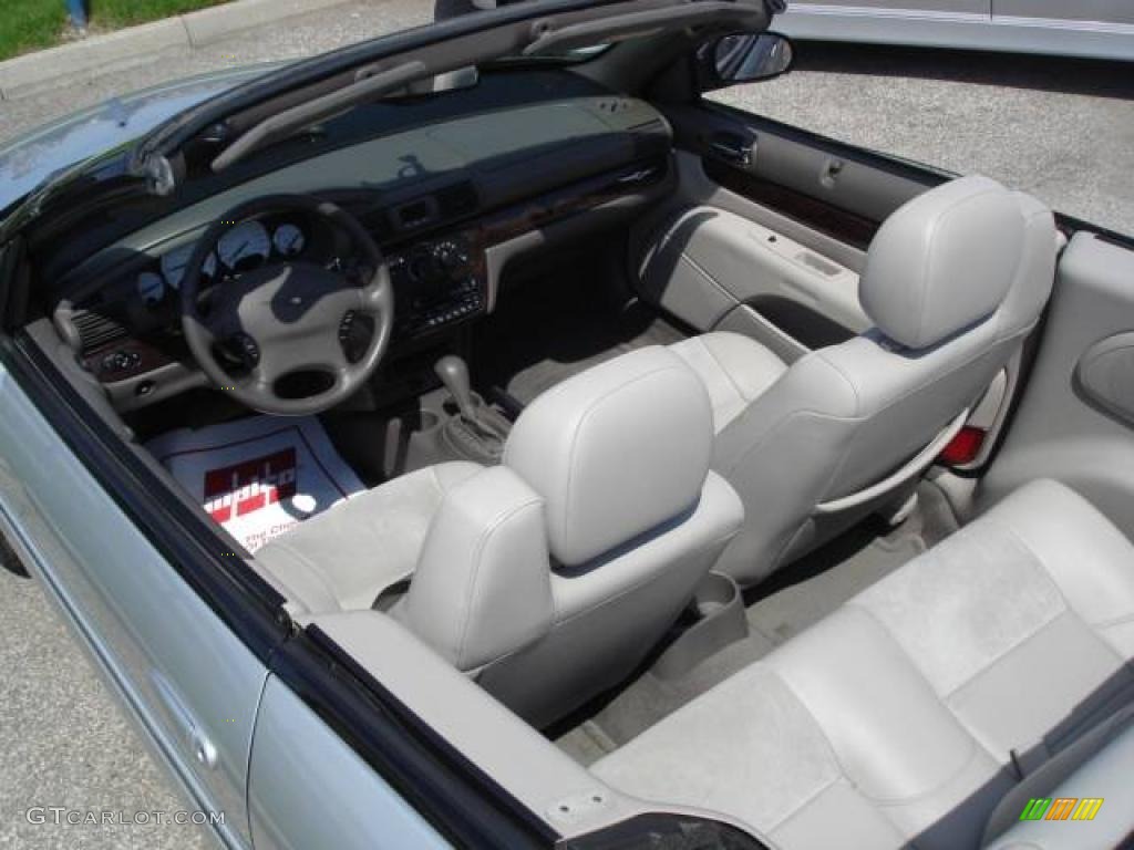 2004 Sebring Limited Convertible - Bright Silver Metallic / Taupe photo #11