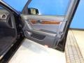 Black - C 300 Sport 4Matic Photo No. 26