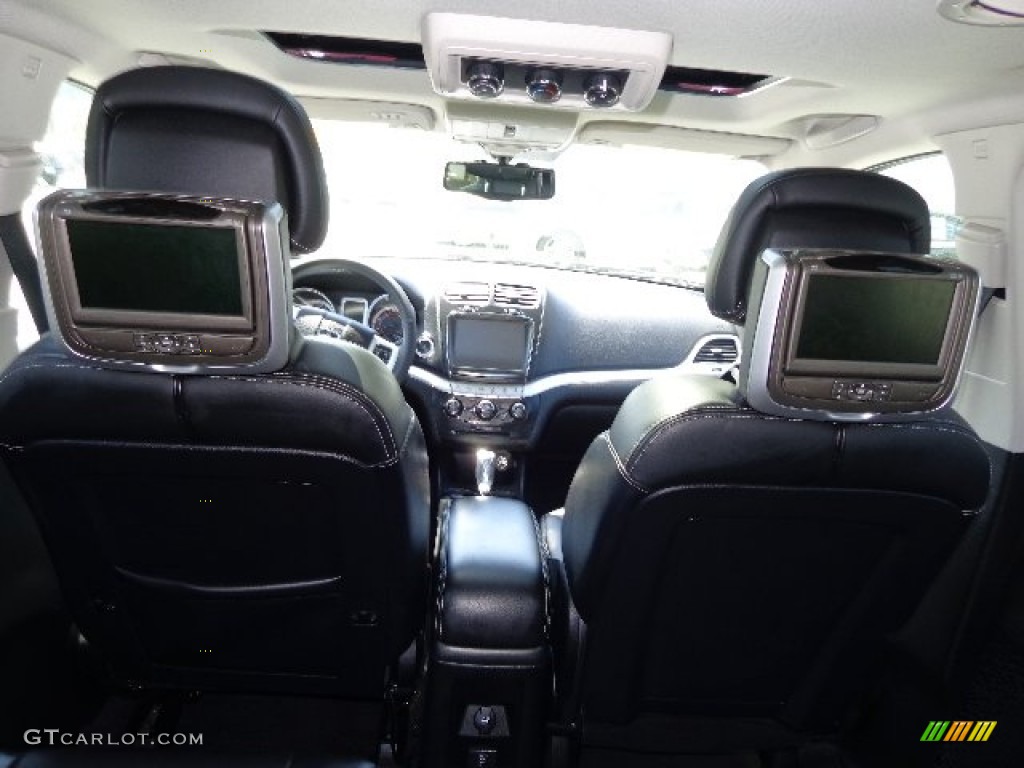 2011 Dodge Journey Lux AWD Entertainment System Photos