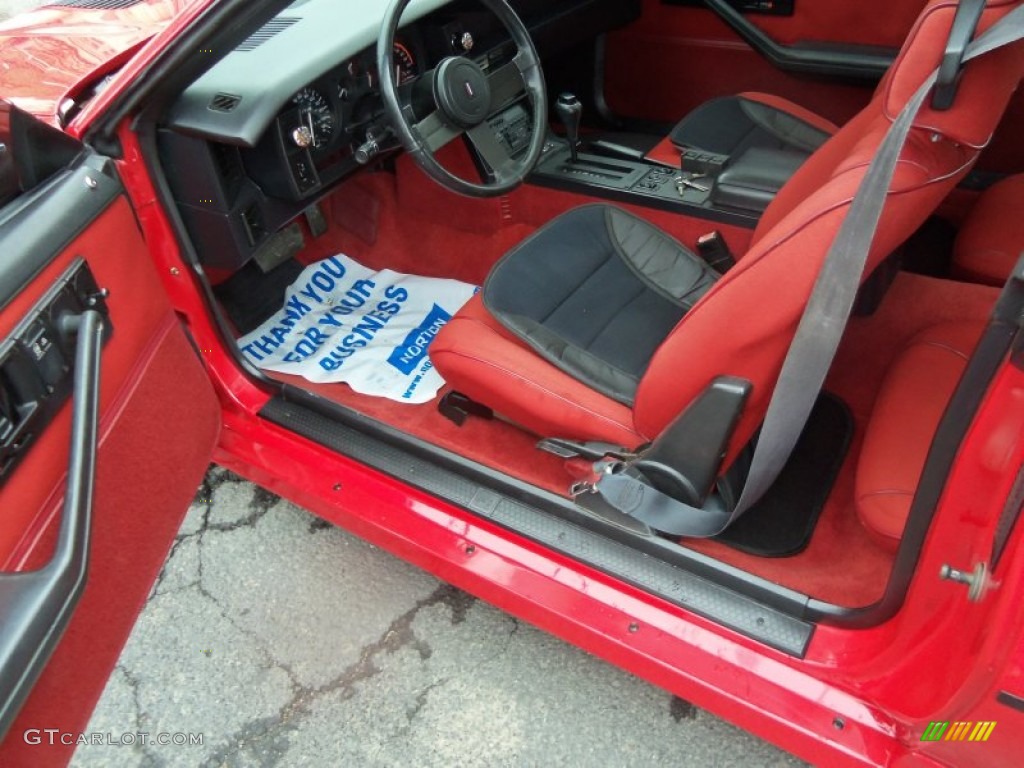 Red Interior 1987 Chevrolet Camaro Z28 Sport Coupe Photo #79946037