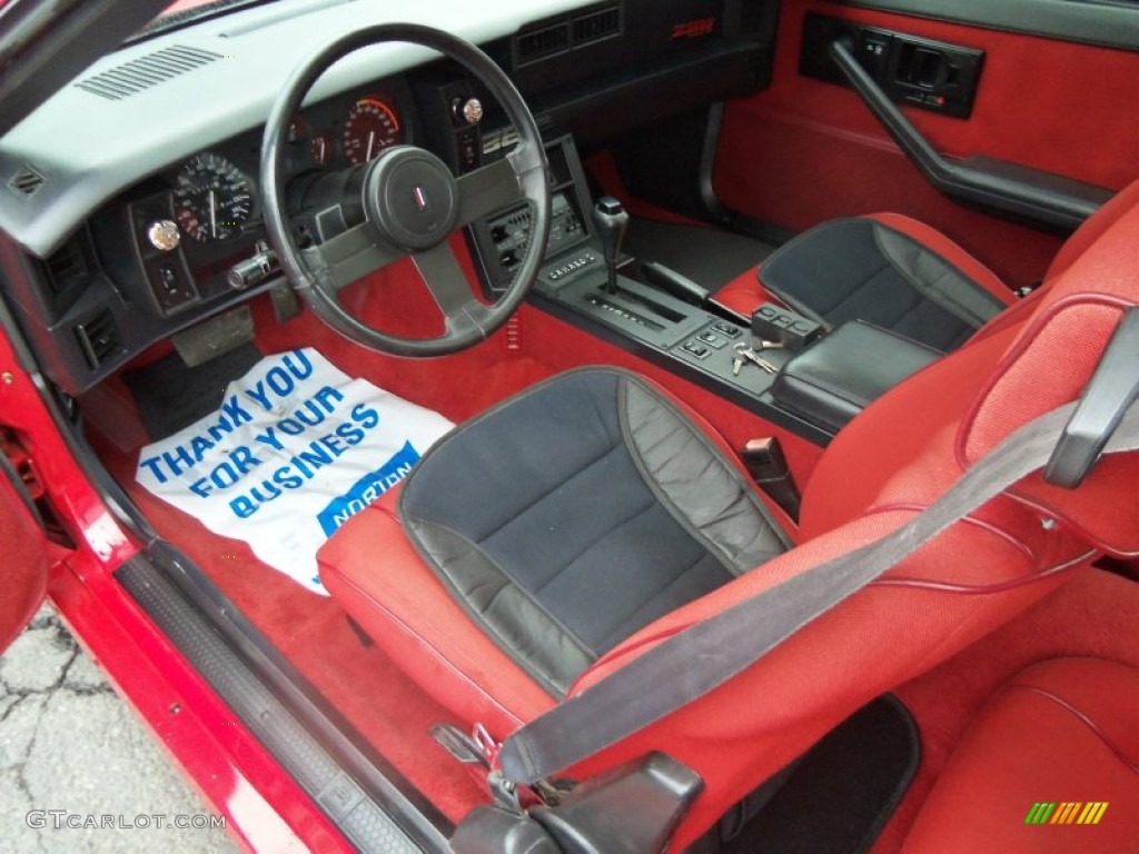 Red Interior 1987 Chevrolet Camaro Z28 Sport Coupe Photo #79946080