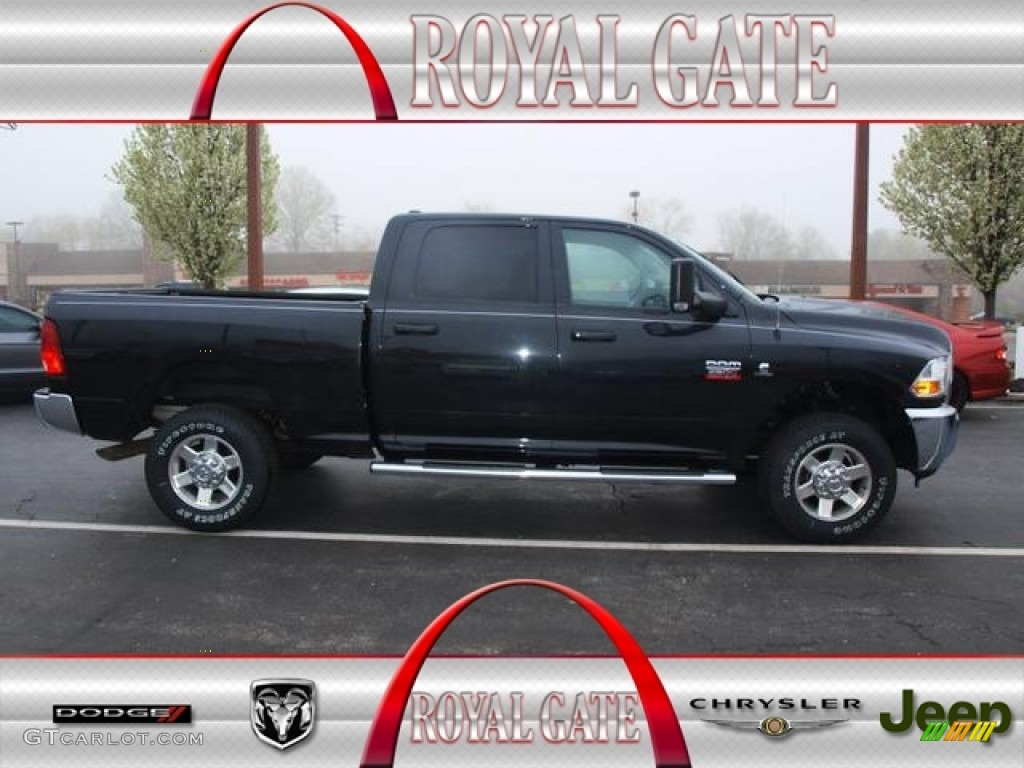 Brilliant Black Crystal Pearl Dodge Ram 2500