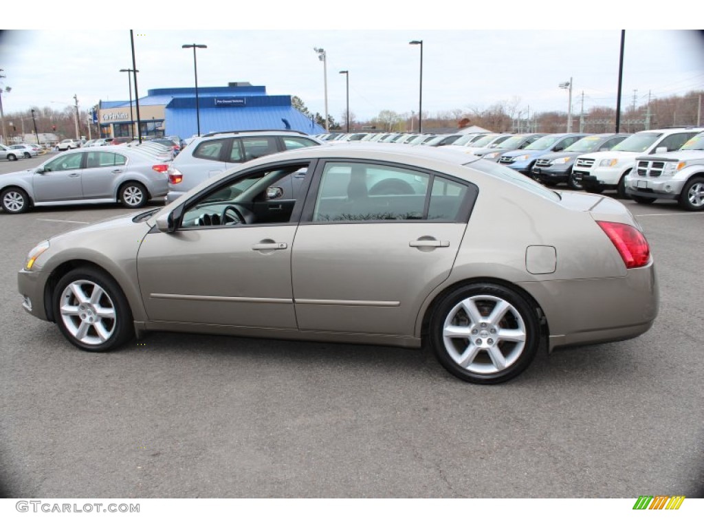 2004 Maxima 3.5 SE - Spirited Bronze / Black photo #11