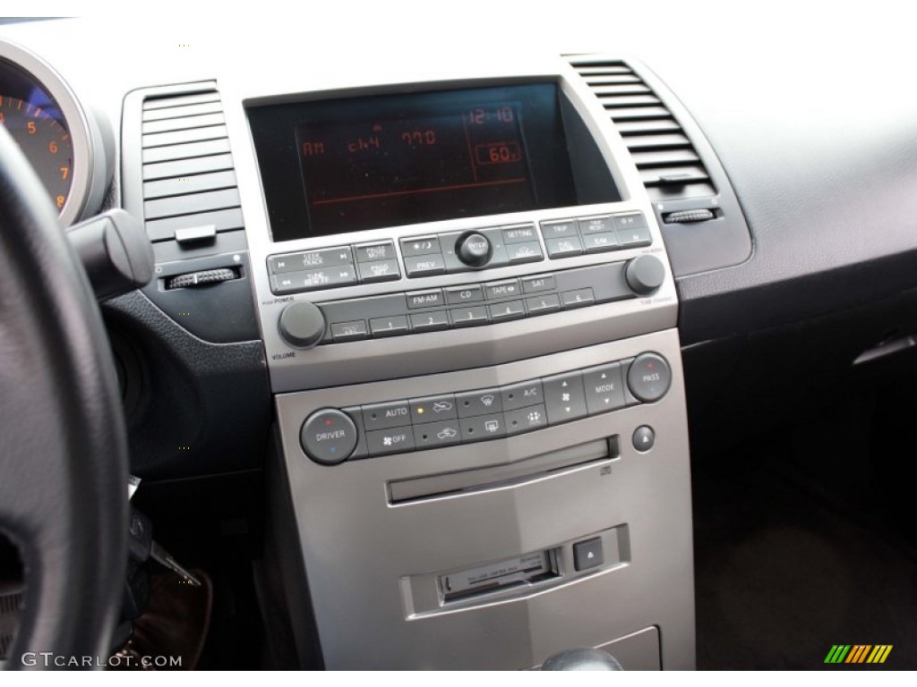 2004 Maxima 3.5 SE - Spirited Bronze / Black photo #13