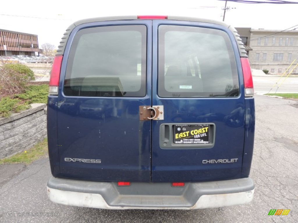 2001 Express 1500 Passenger Van - Indigo Blue Metallic / Neutral photo #5