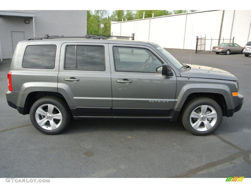 Mineral Gray Metallic 2014 Jeep Patriot Latitude Exterior Photo #79957280